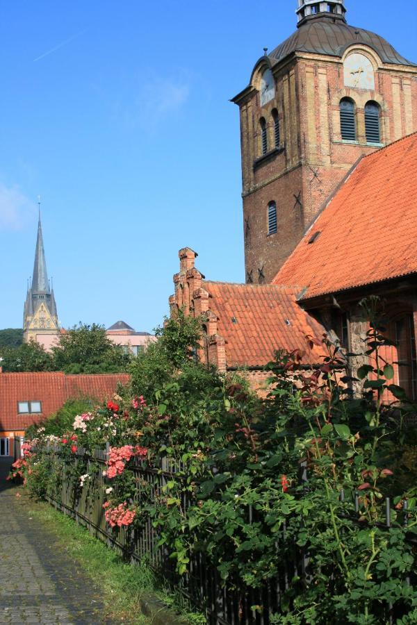 Zentrale Ferienwohnung Anker Im Sonnenblumenhaus Flensburg Kültér fotó